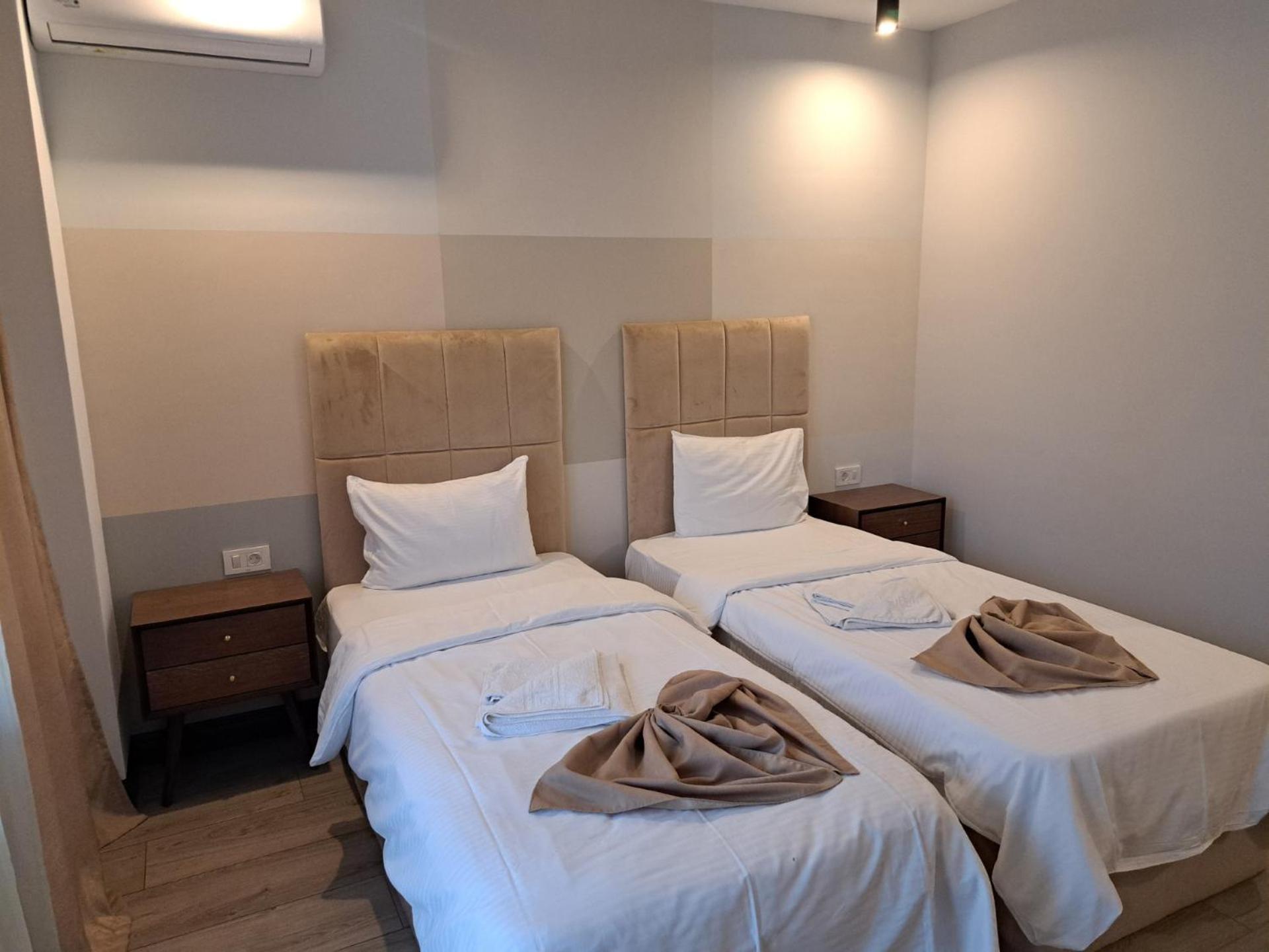 Artemis Hotel เบยเล เฮร์คูลาเน ภายนอก รูปภาพ